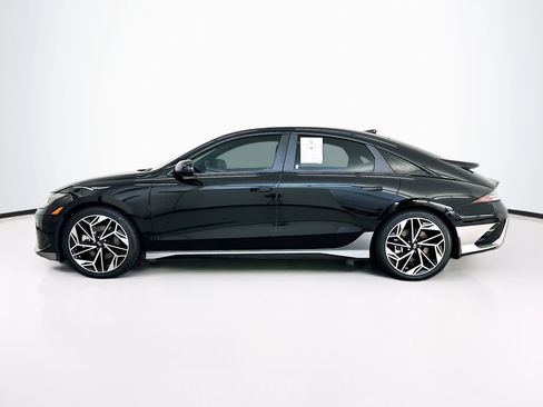 Used 2023 Hyundai Ioniq 6 SEL AWD/4WD image 4