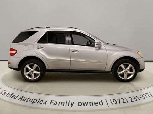 Used 2011 Mercedes-Benz ML 350 BlueTEC 4MATIC image 6
