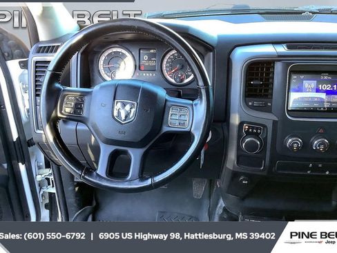 Used 2022 RAM 1500 Tradesman w/ Tradesman SXT Package image 5