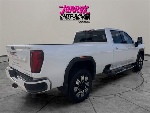 Used 2024 GMC Sierra 2500 Denali w/ Denali Reserve Package image 5