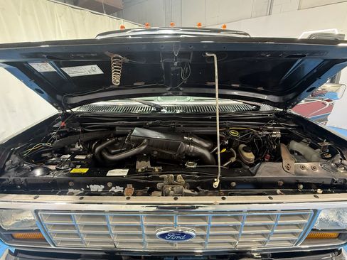 Used 1988 Ford E-150 and Econoline 150 RWD image 66