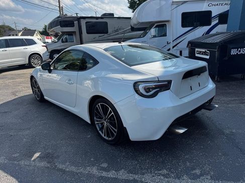 Used 2014 Scion FR-S RWD image 4