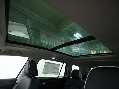 New 2026 Volkswagen Atlas SEL Premium R-Line image 27