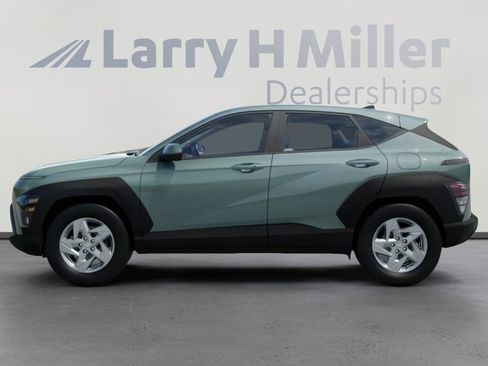 New 2026 Hyundai Kona SE image 3