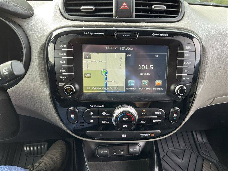 Used 2014 Kia Soul + w/ Audio Package FWD image 9