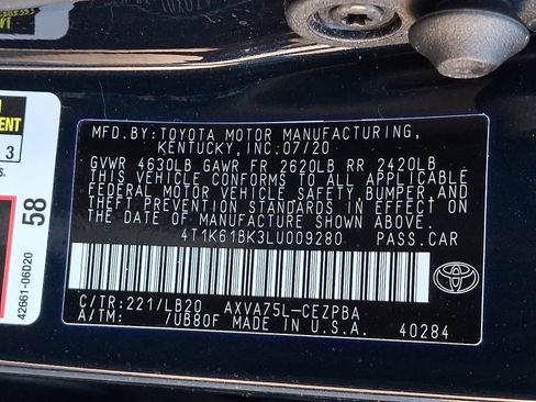 Used 2020 Toyota Camry XSE image 31