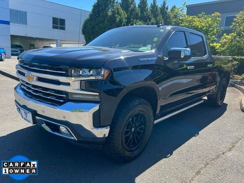 Used 2020 Chevrolet Silverado 1500 LTZ w/ LTZ Plus Package AWD/4WD image 3