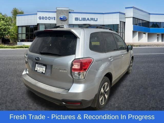 Used 2017 Subaru Forester 2.5i Premium w/ All-Weather Package AWD/4WD image 6