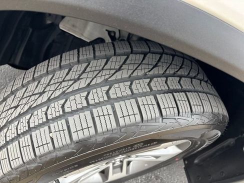 Used 2023 Honda Pilot EX-L image 29