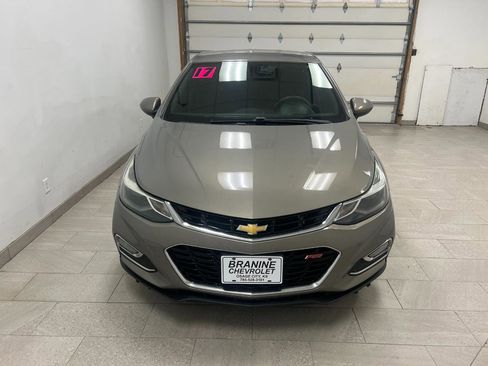 Used 2017 Chevrolet Cruze LT w/ RS Package image 9