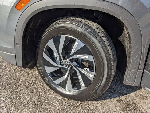 Certified 2026 Volkswagen Tiguan S FWD image 30