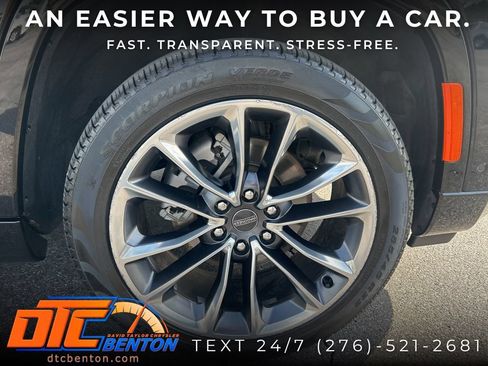 Used 2024 Jeep Wagoneer Series III w/ Premium Group I AWD/4WD image 35