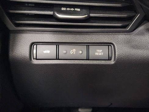 Used 2023 Nissan Altima 2.5 SR image 42