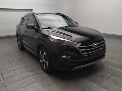 Used 2018 Hyundai Tucson Value w/ Cargo Package FWD image 13