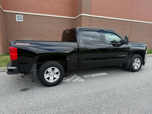 Used 2017 Chevrolet Silverado 1500 LT w/ All Star Edition AWD/4WD image 18