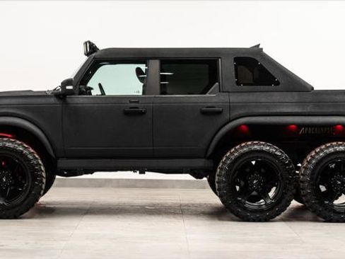 Used 2022 Ford Bronco Outer Banks image 11