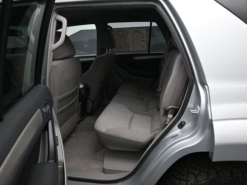 Used 2007 Toyota 4Runner SR5 image 28