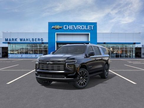 New 2026 Chevrolet Suburban High Country AWD/4WD image 8