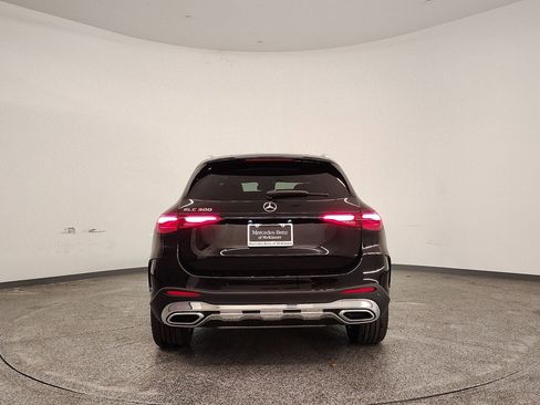 New 2026 Mercedes-Benz GLC 300 image 10