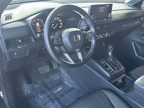 Used 2025 Honda CR-V Sport image 13