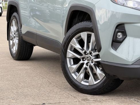 Used 2023 Toyota RAV4 XLE Premium FWD image 12