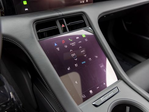 New 2025 Porsche Taycan 4S image 35