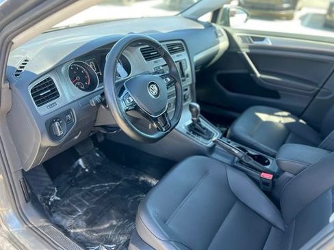 Used 2015 Volkswagen Golf SE FWD image 7