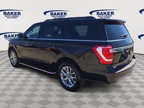 Used 2020 Ford Expedition XLT w/ Equipment Group 202A AWD/4WD image 6