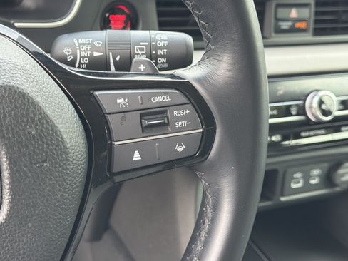 Used 2025 Honda Pilot Touring image 20