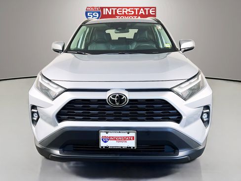 Used 2025 Toyota RAV4 XLE Premium w/ Weather Package AWD/4WD image 2