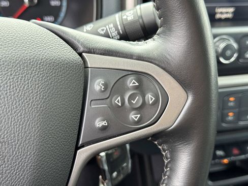 Used 2021 Chevrolet Colorado Z71 w/ Safety Package image 12