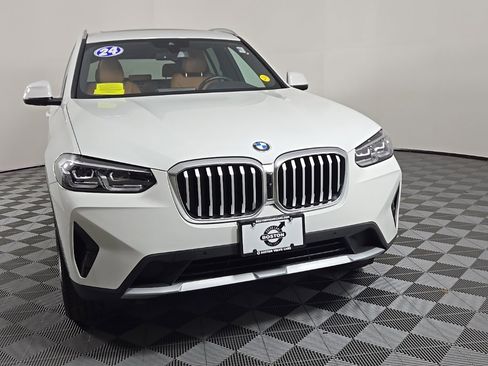 Used 2024 BMW X3 xDrive30i w/ Convenience Package image 4