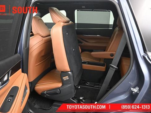 Used 2023 INFINITI QX60 Autograph w/ Cargo Package AWD/4WD image 30