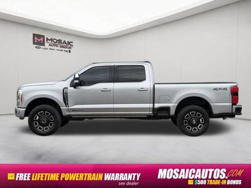 Used 2023 Ford F250 Platinum AWD/4WD image 4