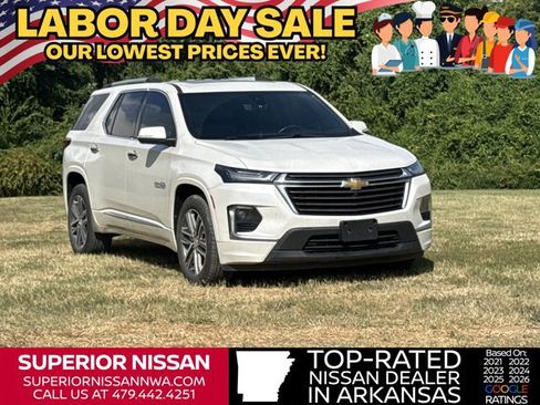 Used 2022 Chevrolet Traverse High Country AWD/4WD image 1