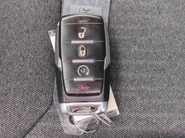 Used 2020 RAM 1500 Big Horn AWD/4WD image 34