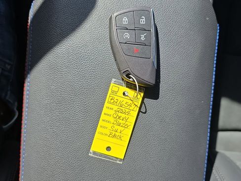 Used 2024 Chevrolet Blazer EV RS AWD/4WD image 22