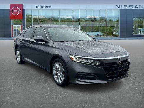 Used 2019 Honda Accord LX image 3