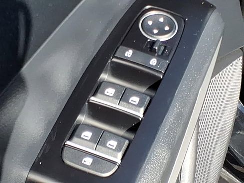 Used 2022 Kia Soul LX w/ Technology Package FWD image 21