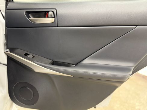 Used 2018 Lexus IS 300 AWD w/ Comfort Package image 29