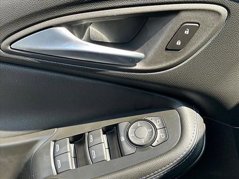 New 2026 Buick Encore GX Sport Touring FWD image 27