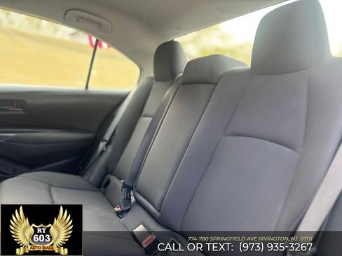 Used 2023 Toyota Corolla LE FWD image 7