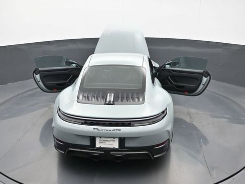 Certified 2025 Porsche 911 Carrera GTS RWD image 24