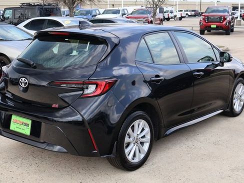 Used 2025 Toyota Corolla SE image 7