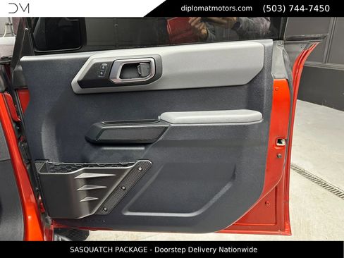 Used 2022 Ford Bronco Big Bend w/ Sasquatch Package image 25