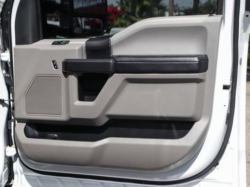 Used 2019 Ford F250 XLT w/ XLT Value Package AWD/4WD image 44