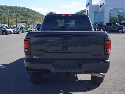 New 2025 RAM 2500 Big Horn image 9