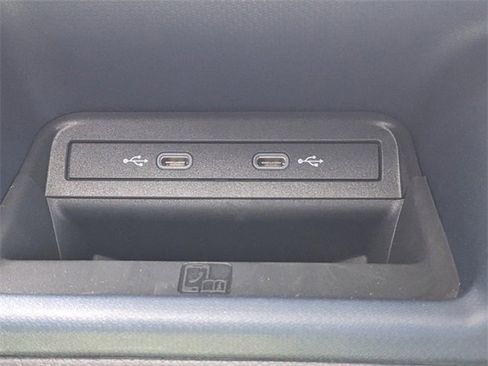 New 2025 Volkswagen ID. Buzz Pro S image 26