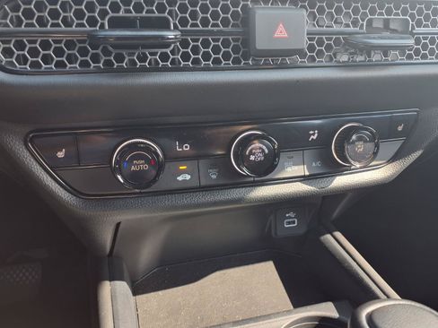 Certified 2023 Honda HR-V Sport image 7