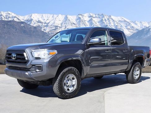 Used 2023 Toyota Tacoma SR image 2